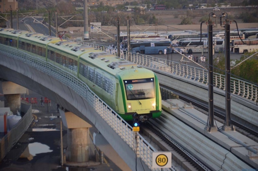 مجلس الشورى السعودي يدعو إلى دراسة سريعة لإنشاء شبكة مترو تربط المنطقة المركزية بالحرم المكي